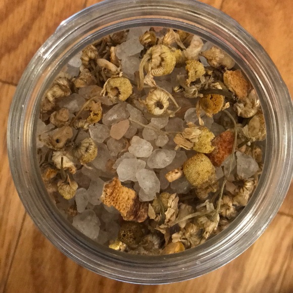 Harlow bath soak - Picture 2 of 3